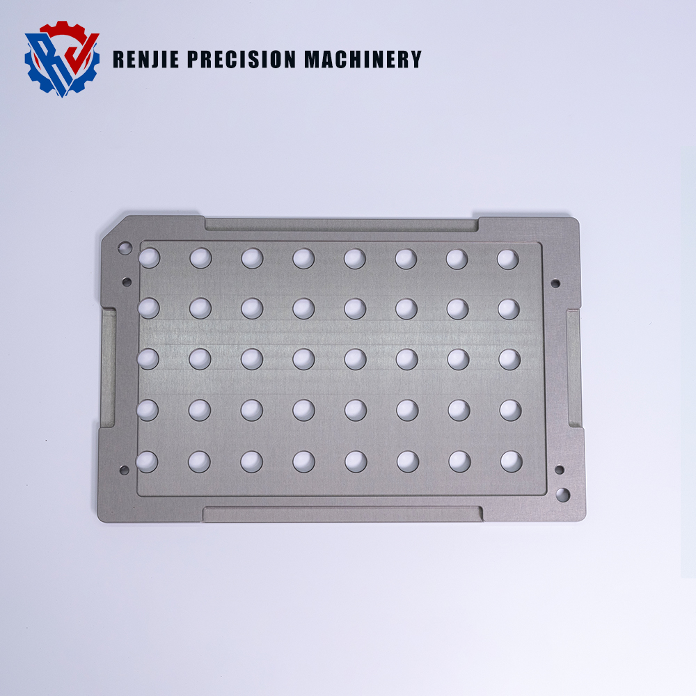 Деталь из листового металла